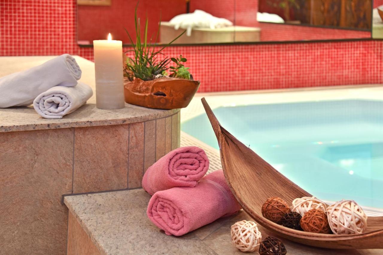 פונס Hotel Ranuimuellerhof מראה חיצוני תמונה