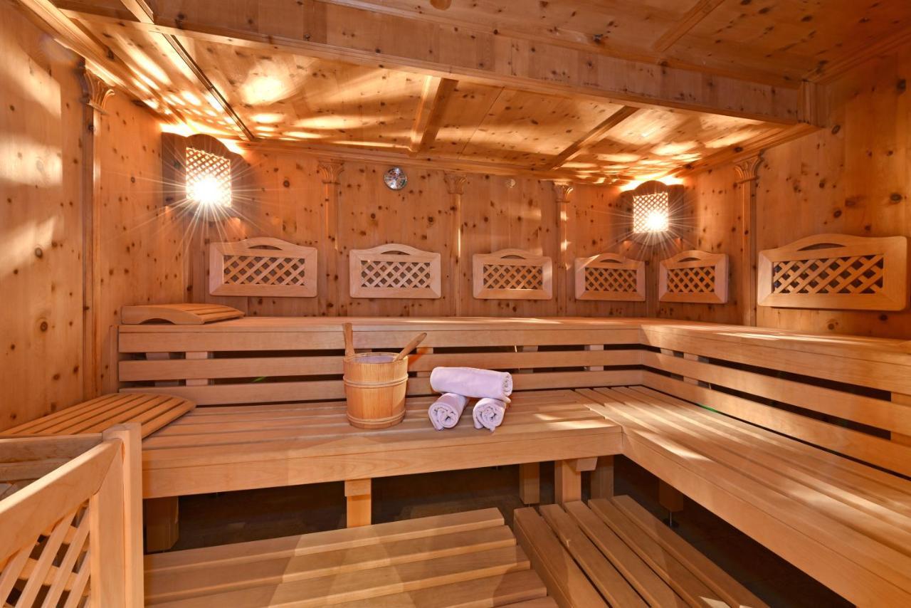 פונס Hotel Ranuimuellerhof מראה חיצוני תמונה
