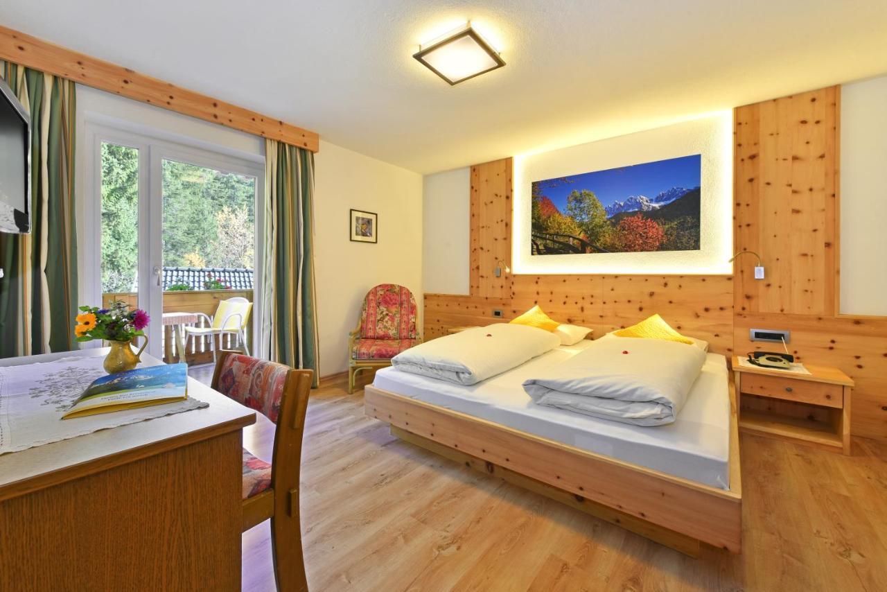 פונס Hotel Ranuimuellerhof מראה חיצוני תמונה