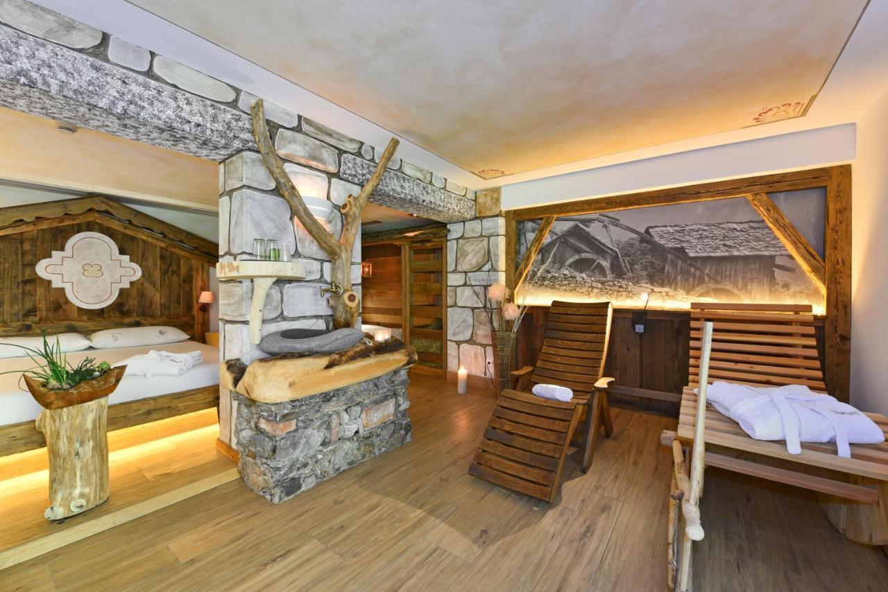 פונס Hotel Ranuimuellerhof מראה חיצוני תמונה