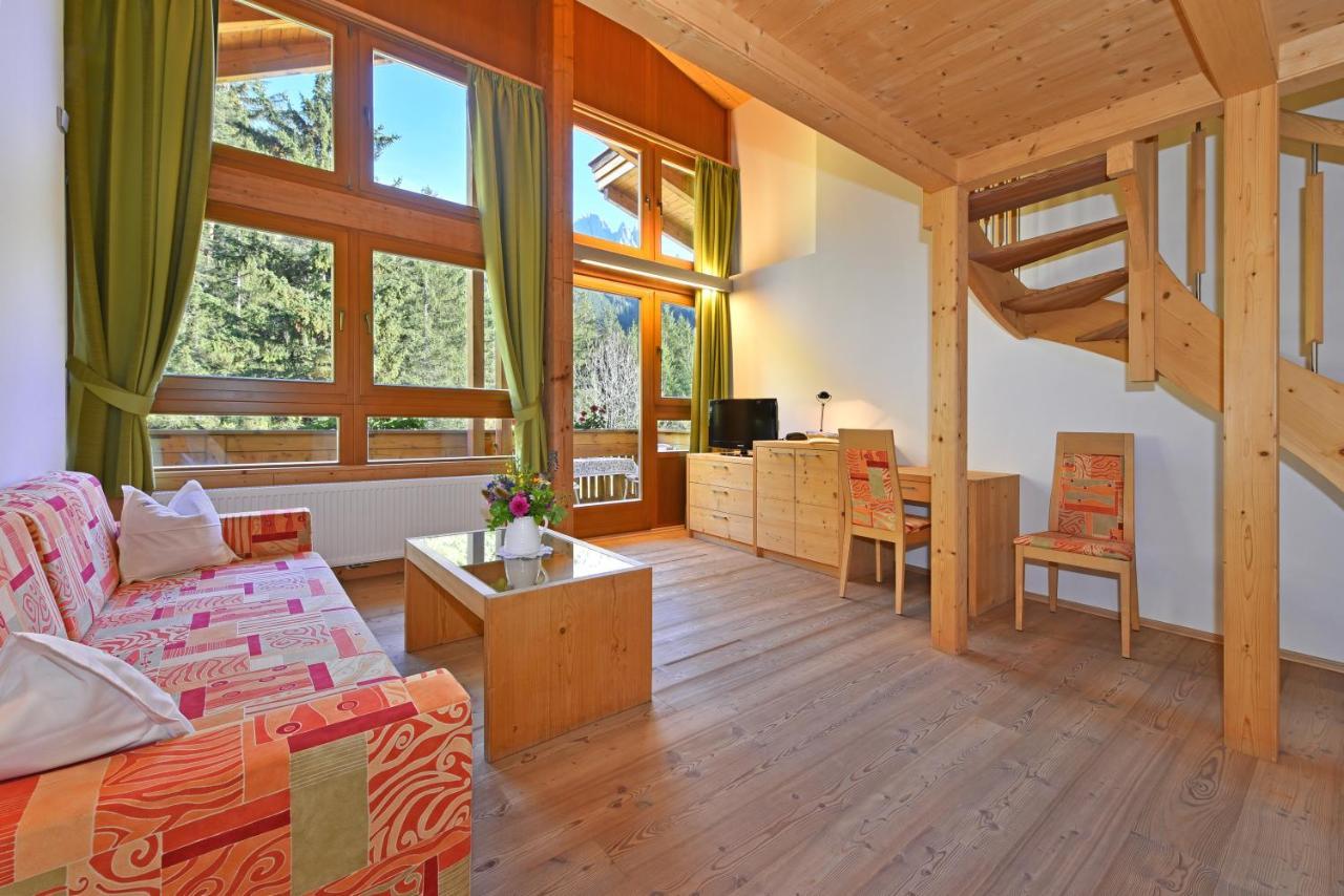 פונס Hotel Ranuimuellerhof מראה חיצוני תמונה