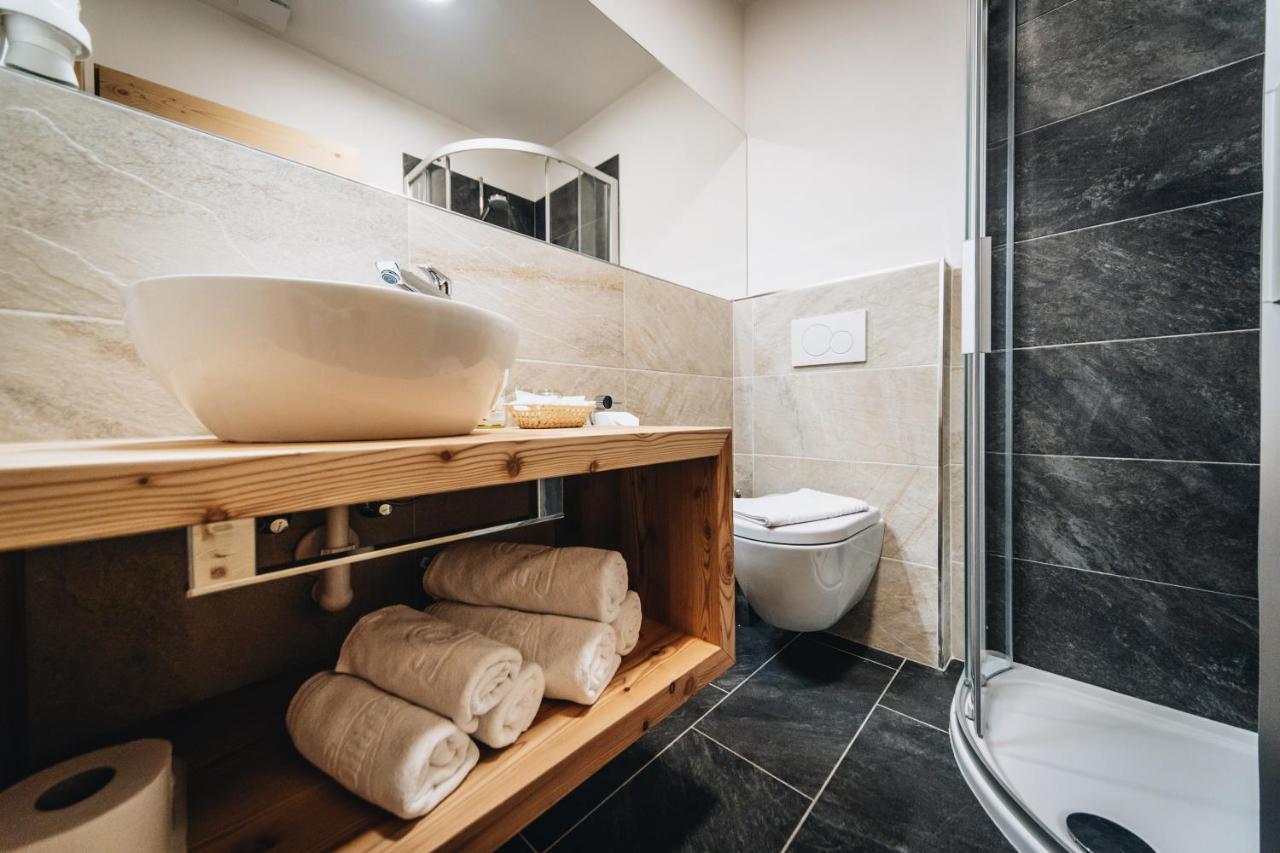פונס Hotel Ranuimuellerhof מראה חיצוני תמונה