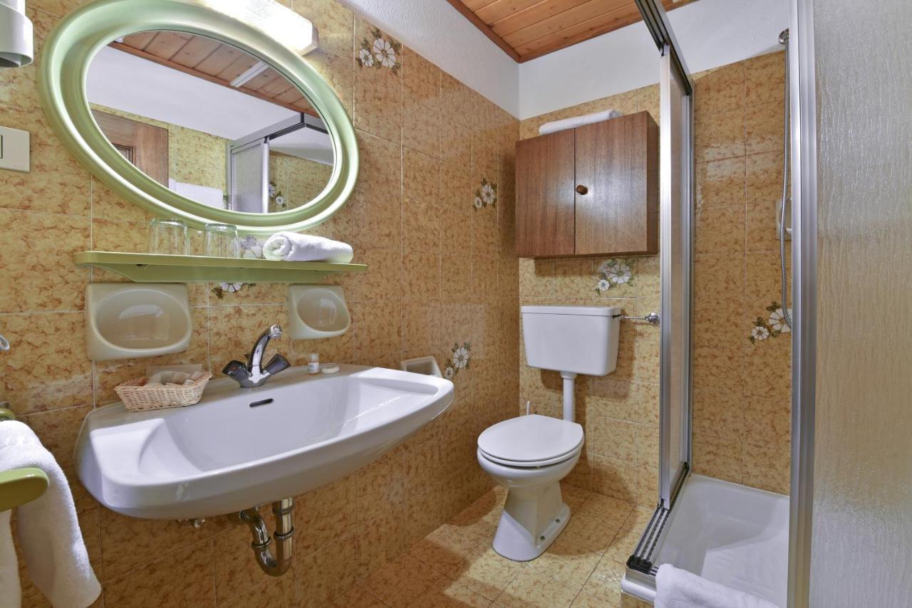 פונס Hotel Ranuimuellerhof מראה חיצוני תמונה